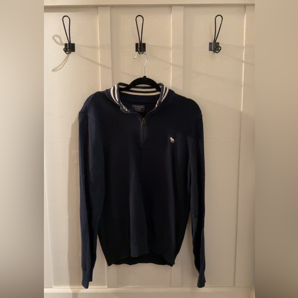 Abercrombie & Fitch Dark Blue 1/4 Zip-Up Iconic Sweater Men’s